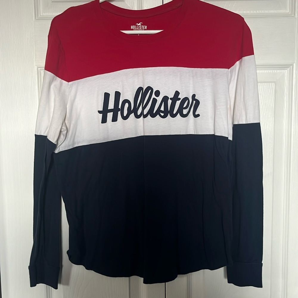 Hollister long sleeve tee